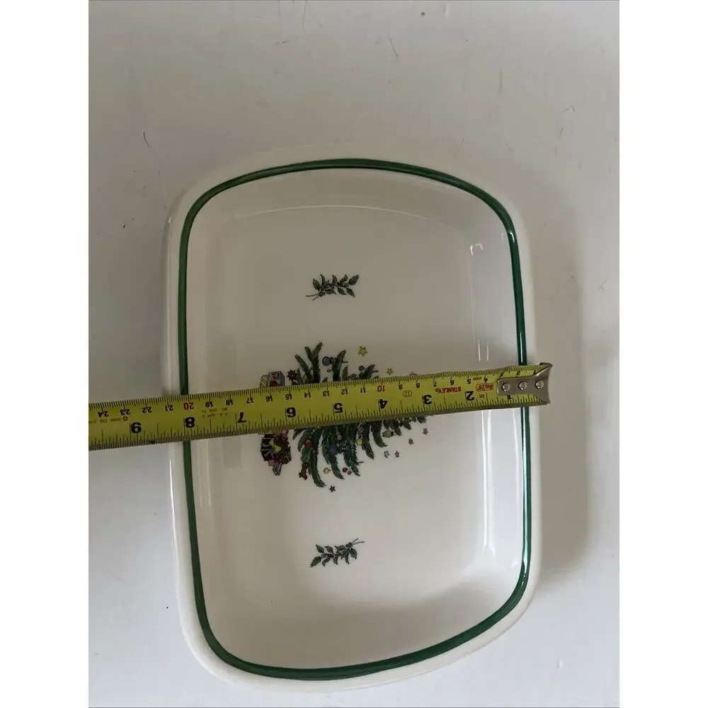 NIKKO 12” Christmas Lasagna Pan Cake Pan Serving Dish Holiday Dinnerware